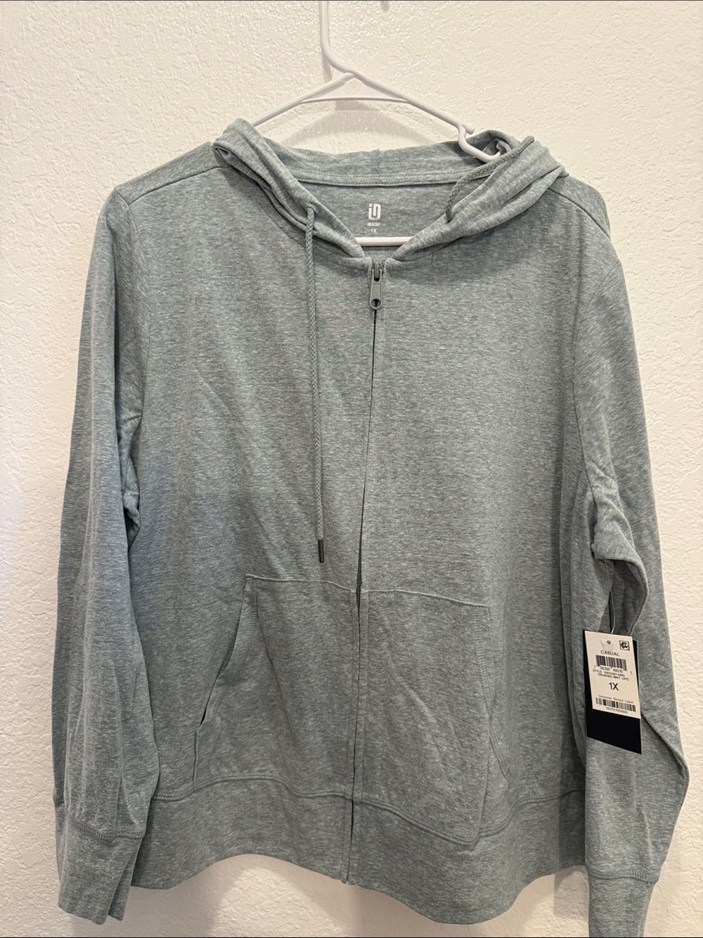 Ideology long sleeve hooded top NWT grey  zipper closure 1x large women’s